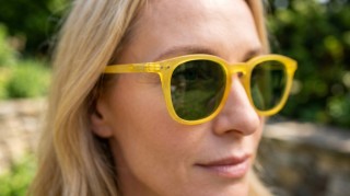 Izipizi Sun #E Yellow Honey Sugeneruotas vaizdas
