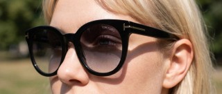 Tom Ford Moira FT1109 01B 53 Sugeneruotas vaizdas
